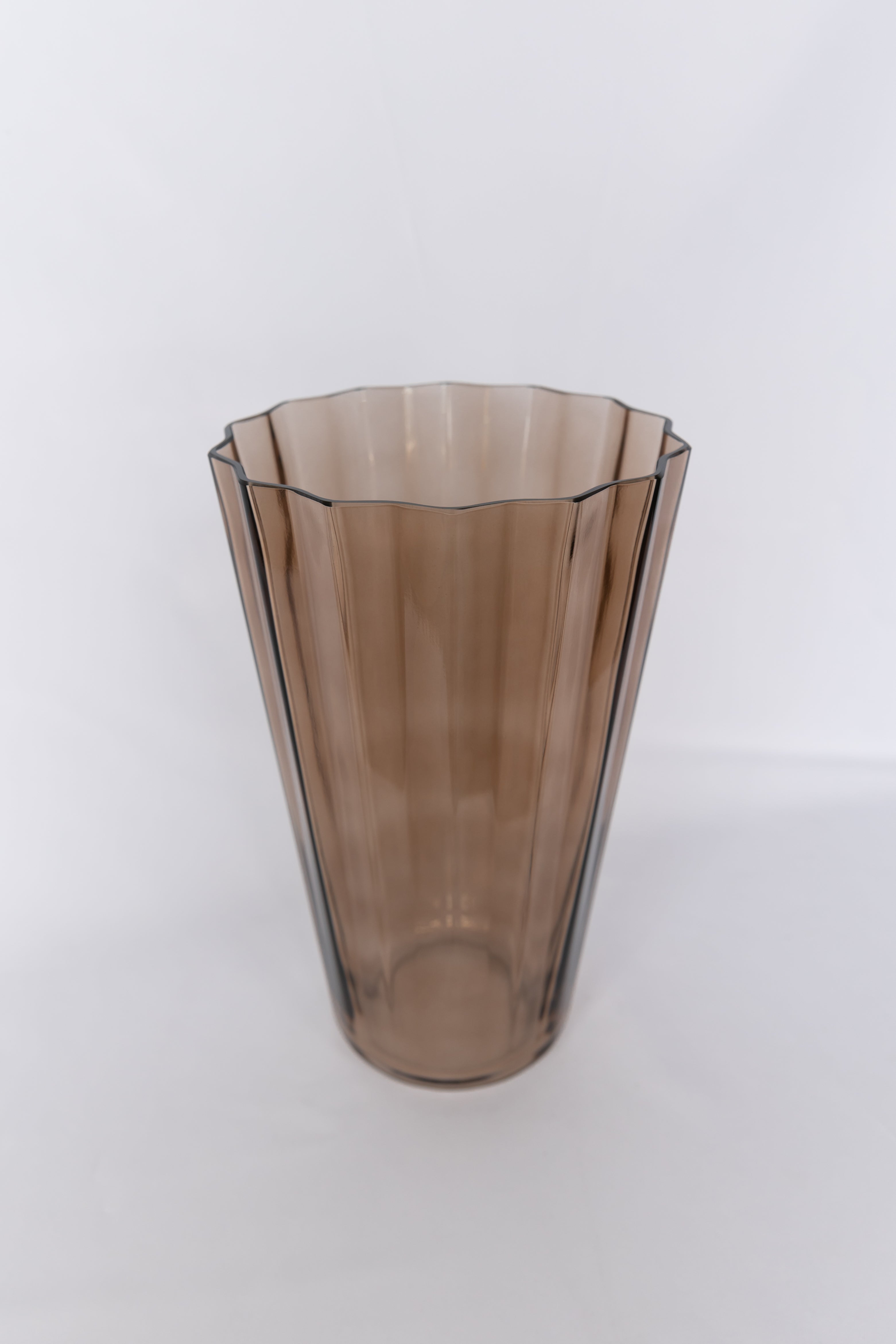 Estelle Colored Sunday Vase - {Mocha Mousse (Our Amber Smoke)}
