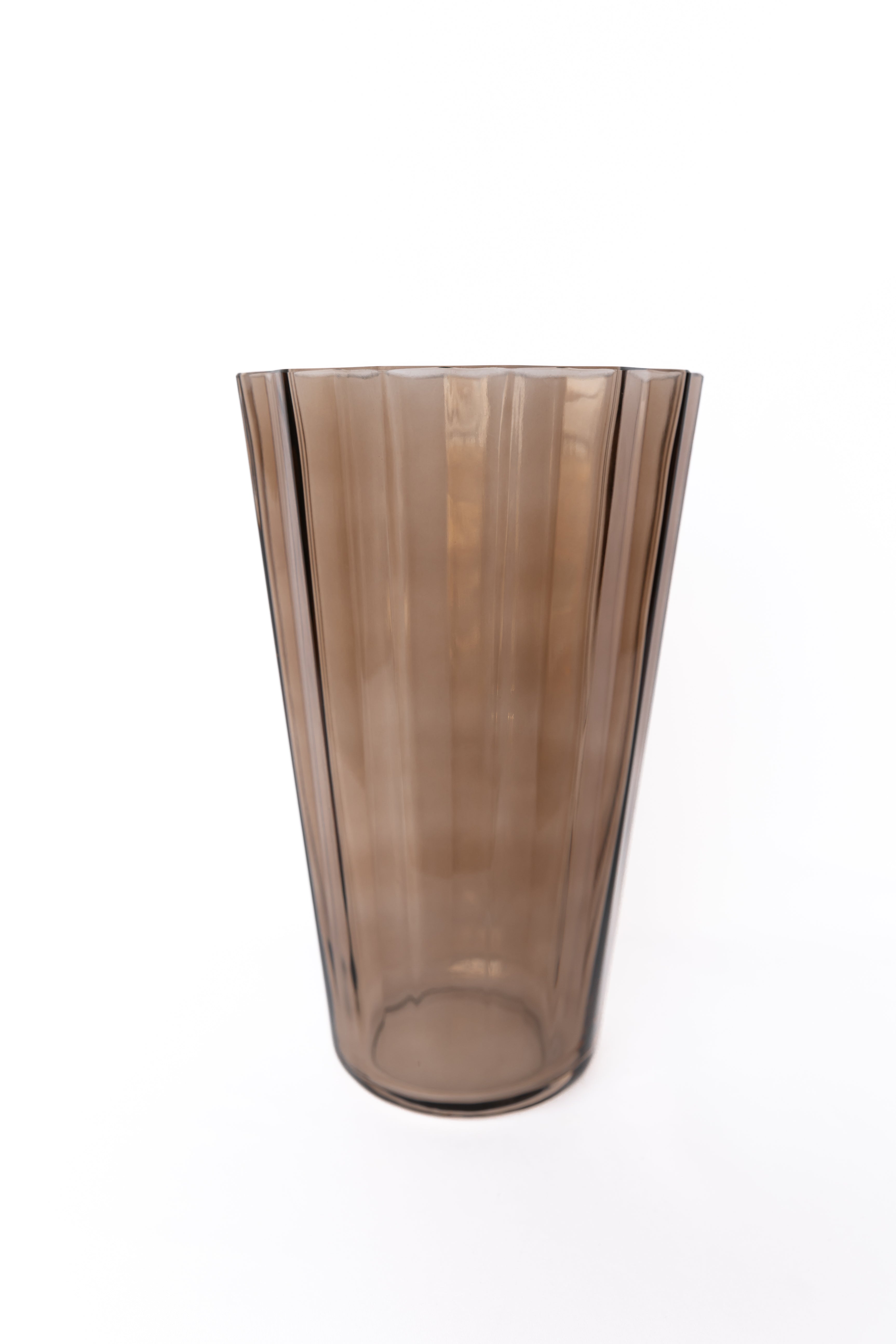 Estelle Colored Sunday Vase - {Mocha Mousse (Our Amber Smoke)}