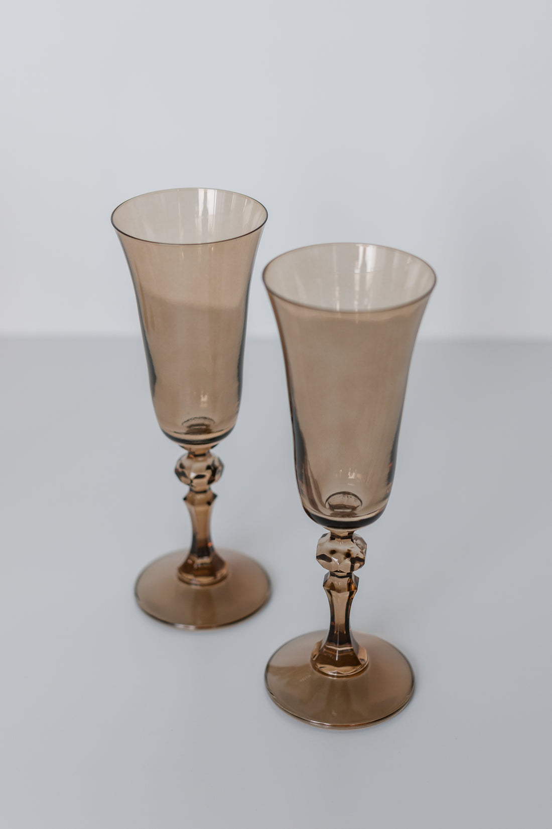 Estelle Colored Regal Flute - Set of 2 {Mocha Mousse (Our Amber Smoke)}